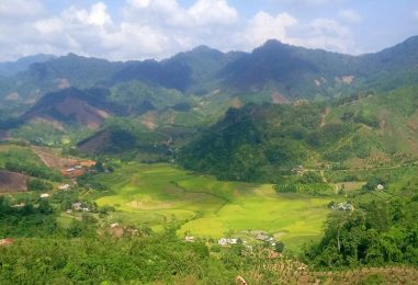 Hang Nặm Pạu, nét đẹp nguyên sơ