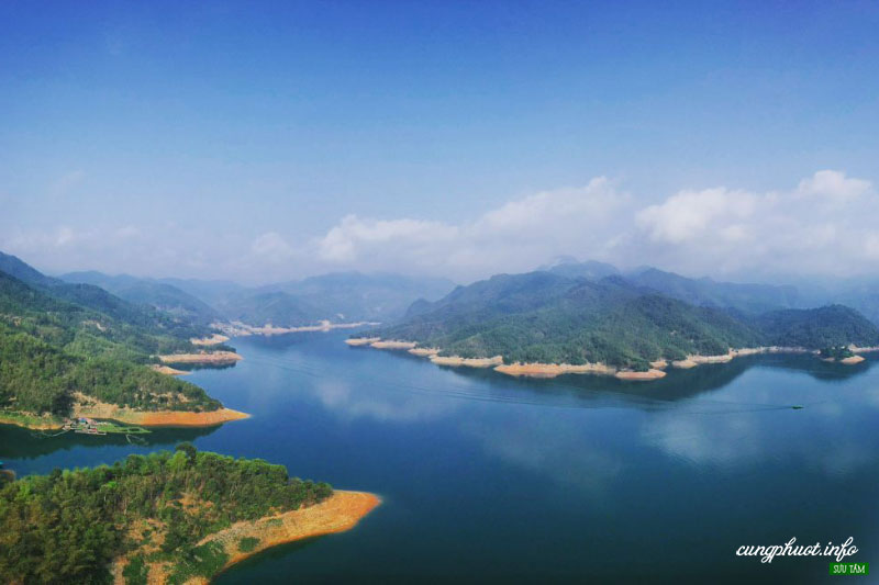 Kinh nghiệm du lịch Hồ Thác Bà, Yên Bái (Cập nhật 02/2023)